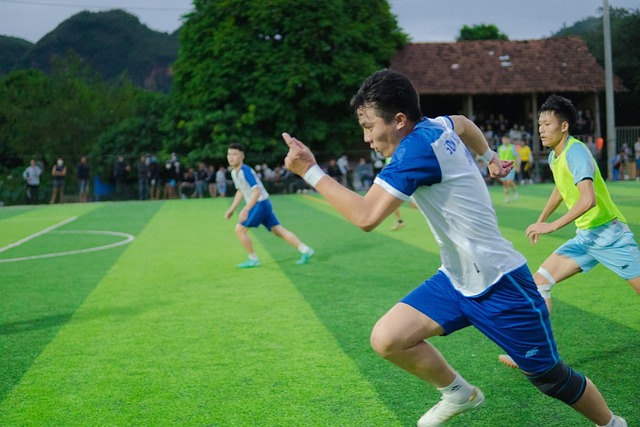适合防守反